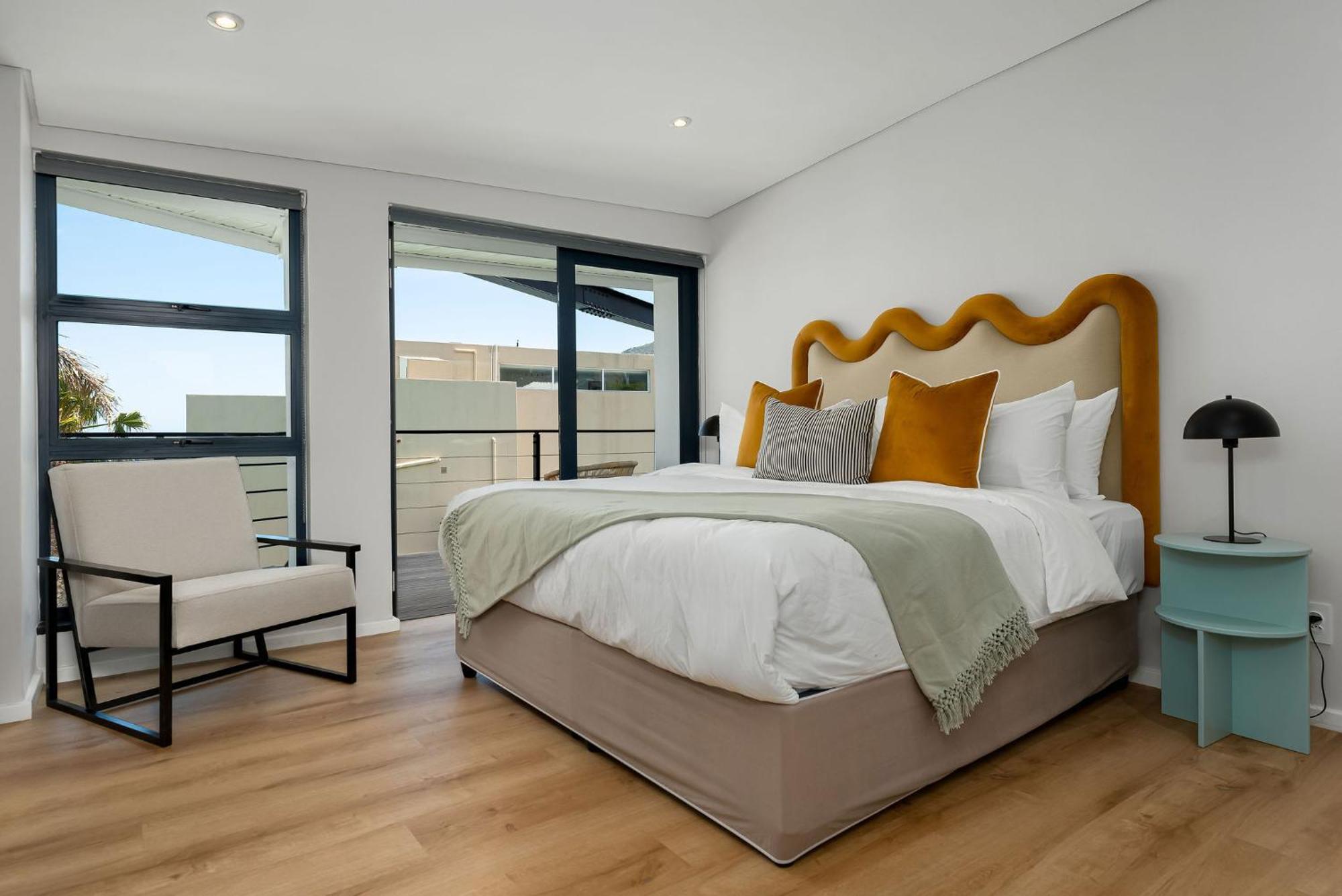 Hotel Neighbourgood 1St Crescent Camps Bay Ciudad del Cabo Exterior foto