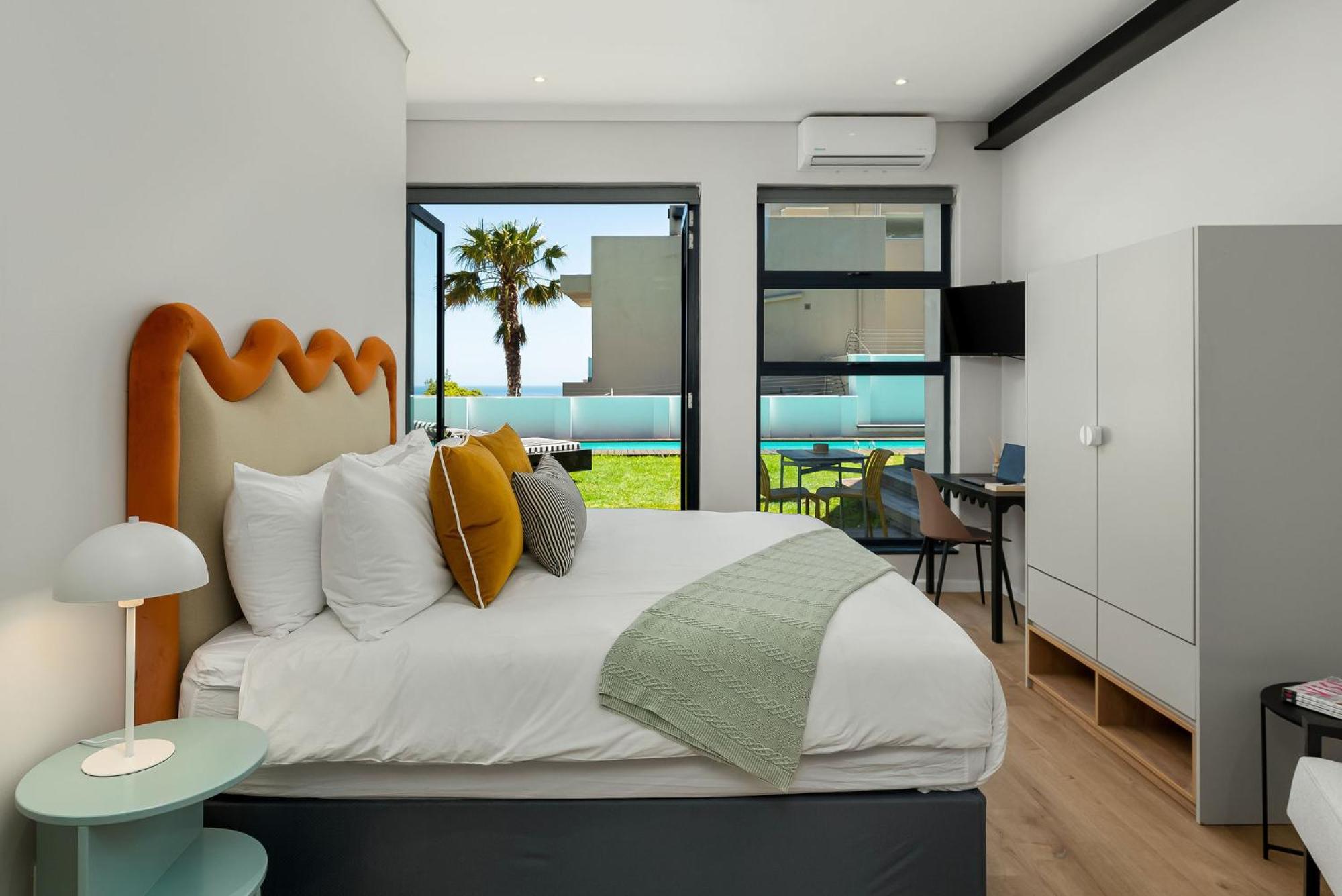 Hotel Neighbourgood 1St Crescent Camps Bay Ciudad del Cabo Exterior foto